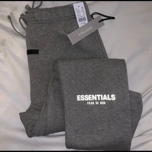 Essentials fear of god sweat pants xs